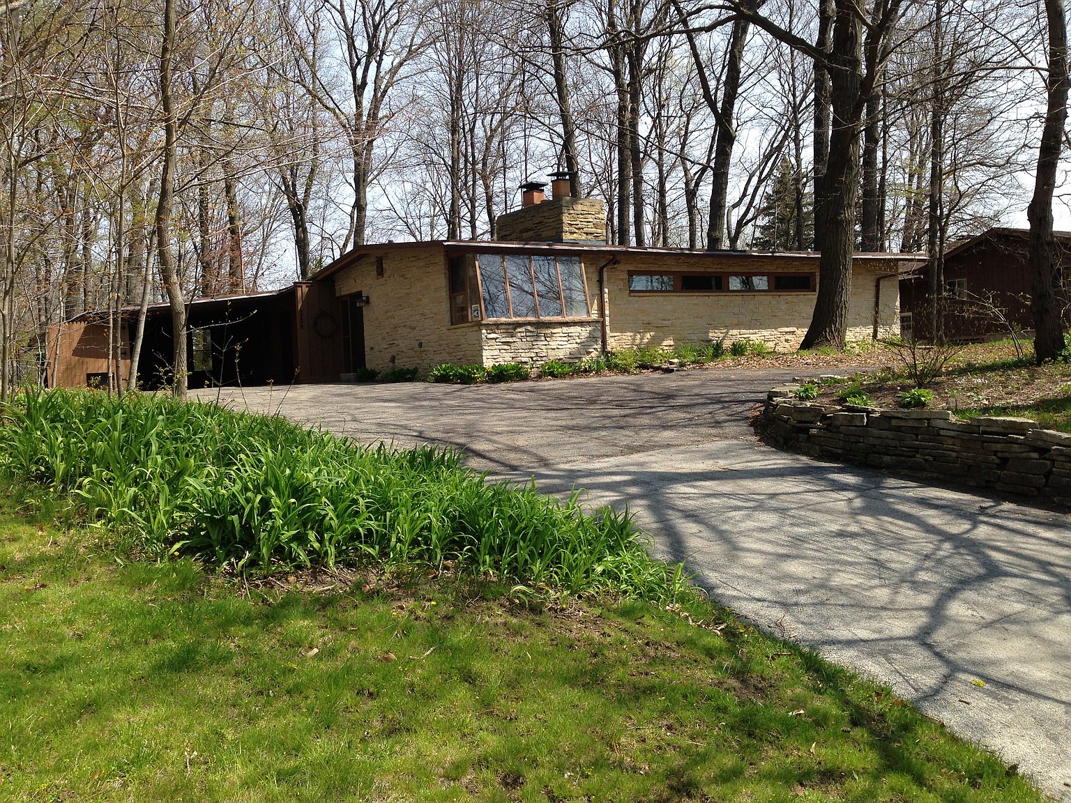 2308 W Green Tree Rd, Glendale, WI 53209 Zillow