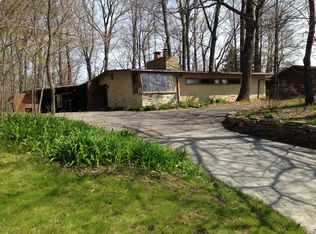 2308 W Green Tree Rd, Glendale, WI 53209