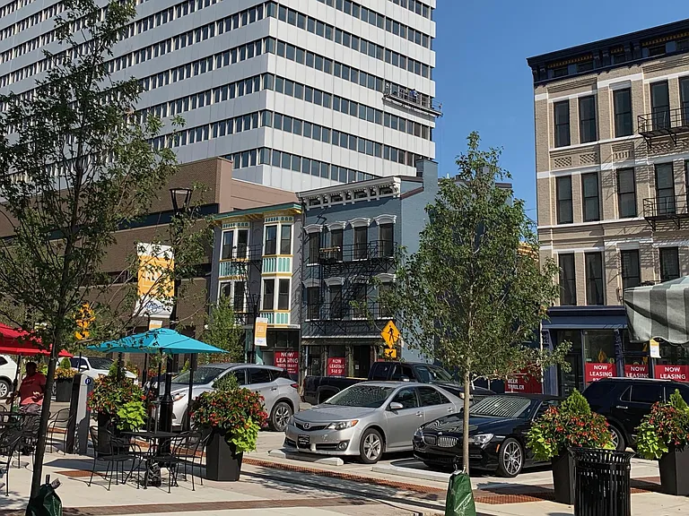 Court Plaza
