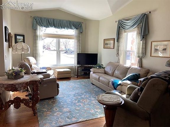 5th image of 1610 Pinon Glen Cir
