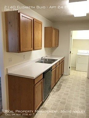 5th image of 2140 Elizabeth Blvd APT 24-B