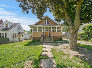 1826 E 32nd St, Des Moines, IA 50317