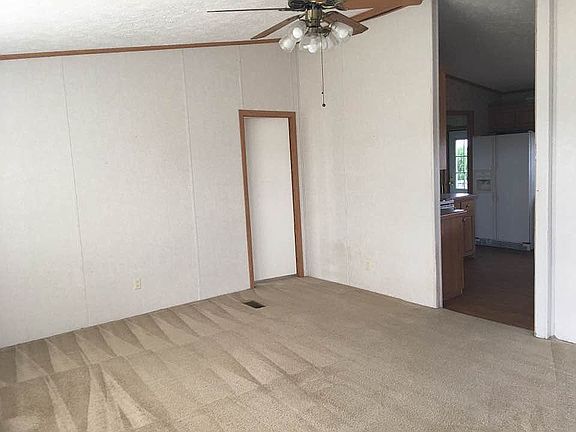 3rd image of 145 Private Road 1712