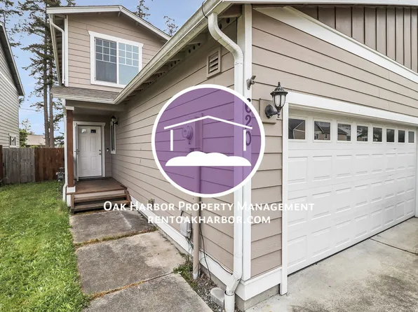 620 NW Oxford Pl, Oak Harbor, WA 98277