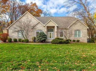 3511 53rd St, Moline, IL 61265