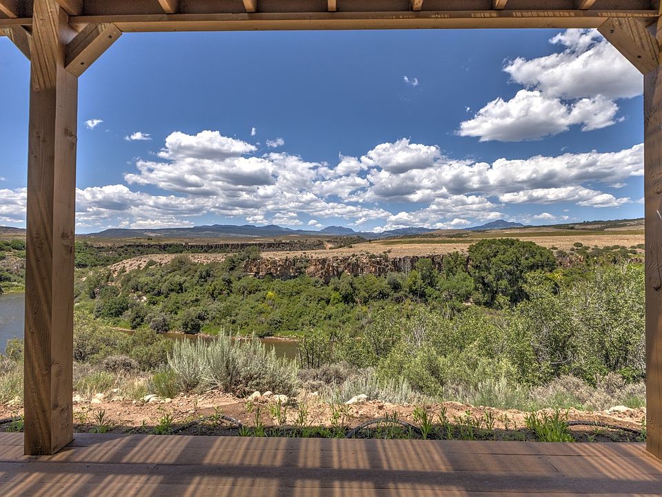1st image of 25511 Colorado River Road
