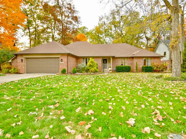 350 Timber Grove Way, Beech Grove, IN 46107