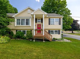 11 Hopedale St, Hopedale, MA 01747