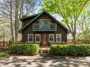 25 Alpine Way, Clyde, NC 28721