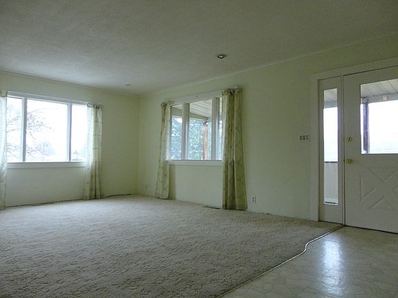 Main house - Living room