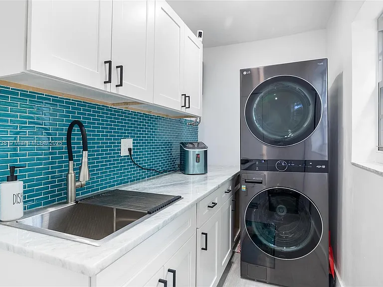 8926 Abbott Ave #0 — Photo 7