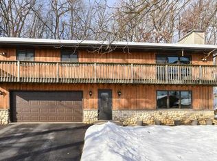142 Riverside DRIVE, Waterford, WI 53185