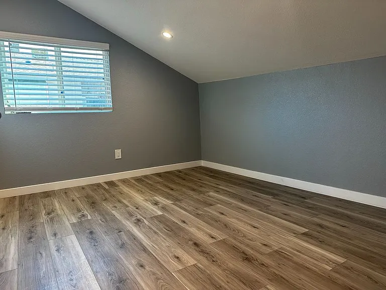 517 Manzanita St #1 — Photo 2