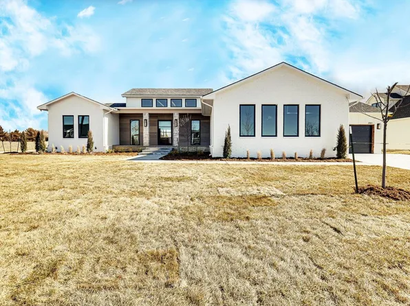 2001 N 159th Ct E, Wichita, KS 67230