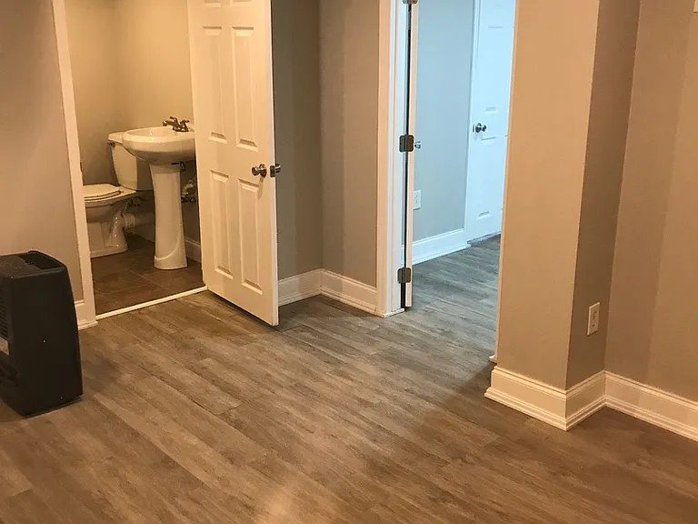 238 S Cliffdale Dr — Photo 12