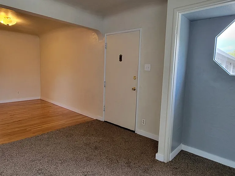 2222 California St — Photo 6