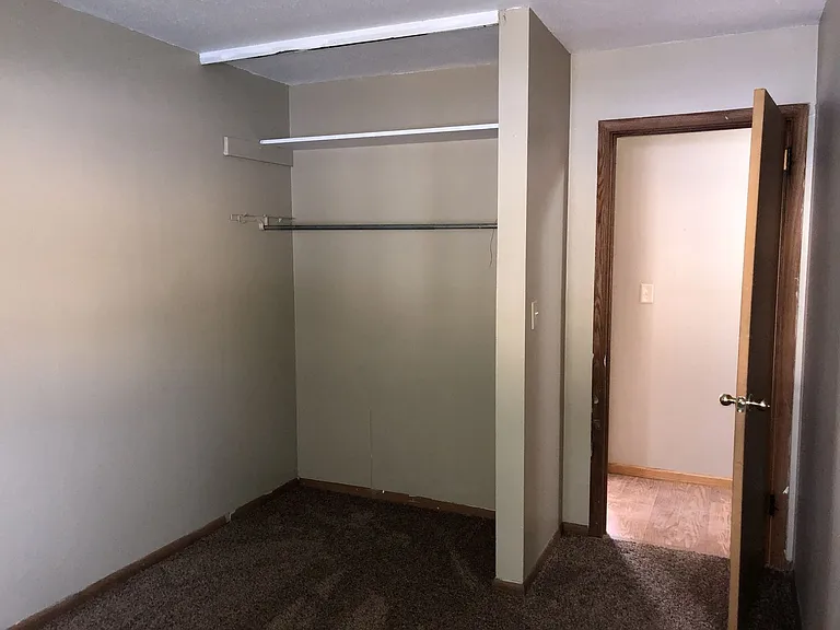 7700 Bloomington Ave South — Photo 20