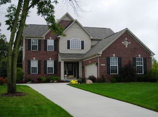 6572 Bainbridge Cir, Zionsville, IN 46077