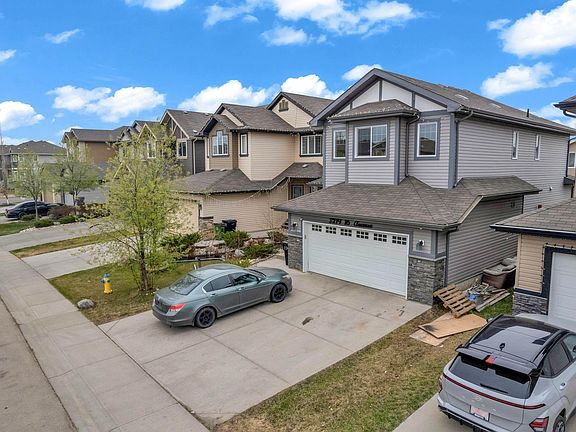 2nd image of 3219 16th Ave NW