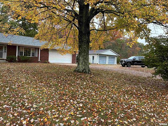 3rd image of 14768 N Harmony Ln