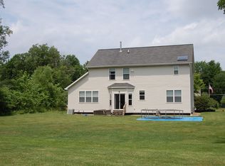 24555 Briarwood Dr, Olmsted Falls, OH 44138