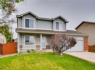 4085 Solarglen Dr, Colorado Springs, CO 80916