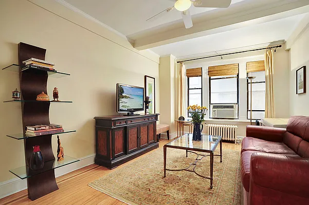 Sold by Corcoran | media 6