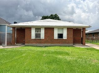 8516-18 Deerfield Dr, Chalmette, LA 70043
