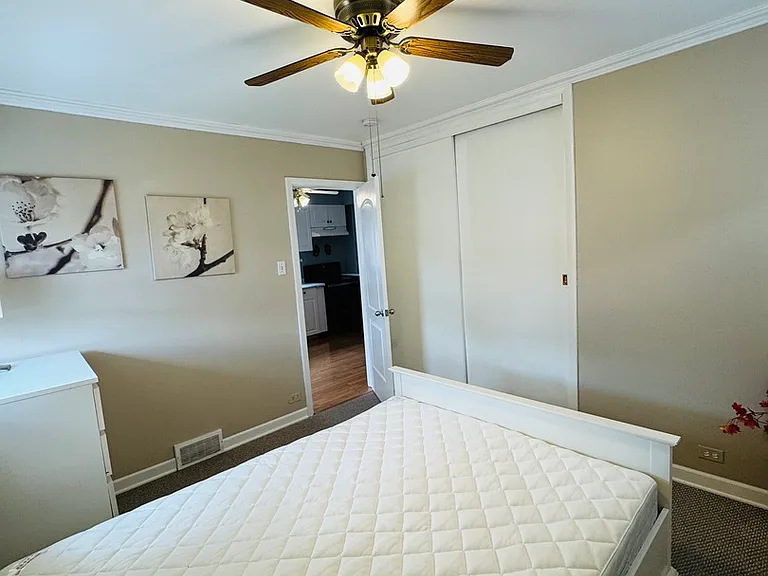 4925 S Leamington Ave — Photo 14