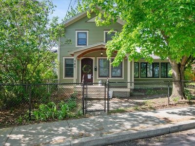 383 Manhattan Drive, Burlington, VT, 05401