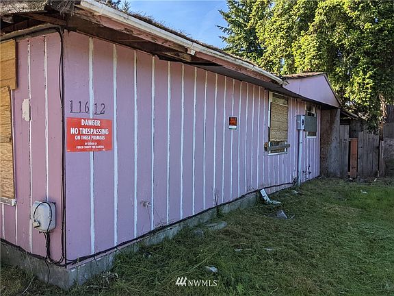 4th image of 11612 Yakima Avenue S