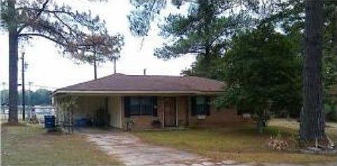1st image of 125 General Lee Dr