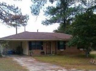 125 General Lee Dr, Vivian, LA 71082