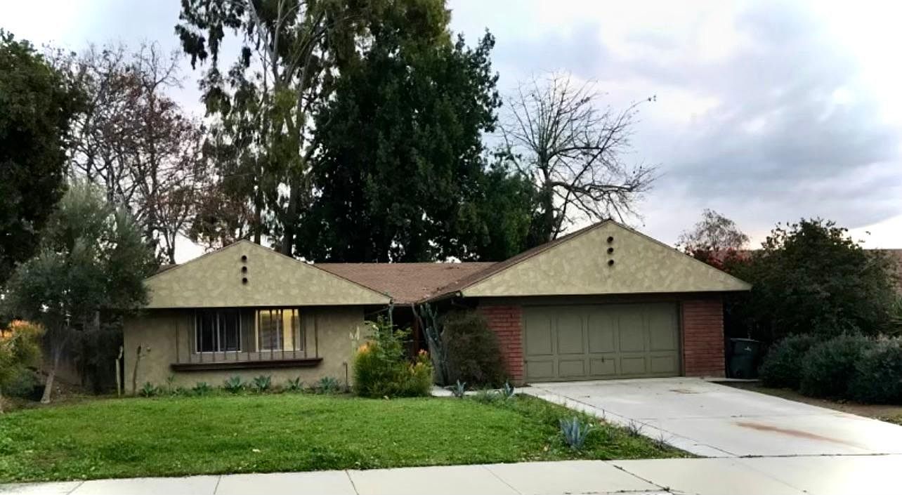320 Maravilla Dr, Riverside, CA 92507 Zillow