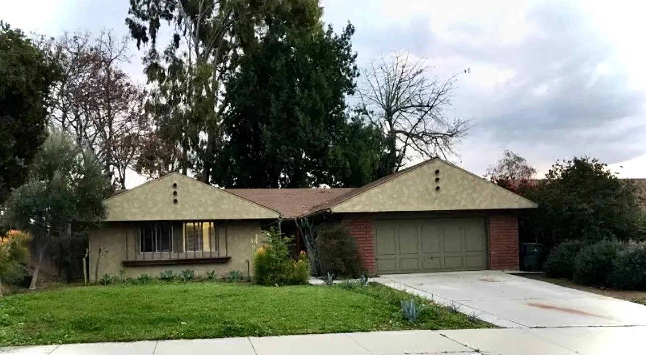 5 bed, 1825 sqft, $3,750 — Photo 1