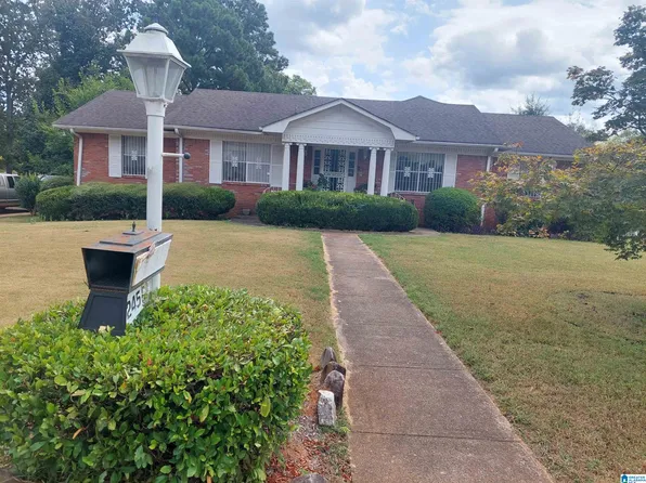 7245 Pine Tree Ln, Fairfield, AL 35064
