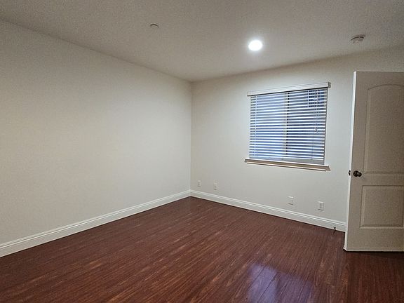 2nd image of 9349 Ramona Blvd #F