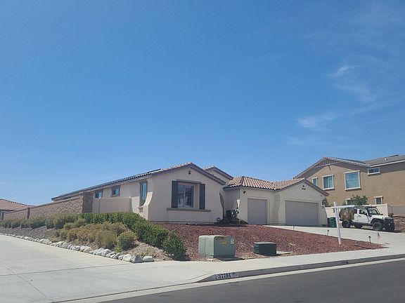 3rd image of 37755 Golden Eagle Ave