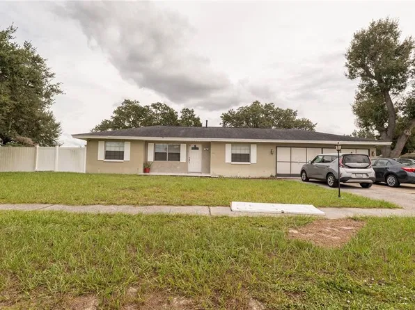 9446 Bayside Ct, Spring Hill, FL 34608