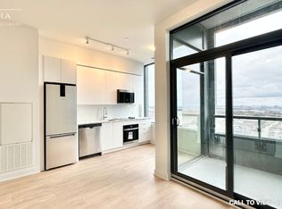 2920 Highway 7 Rd #2008, Vaughan, ON L4K0H8