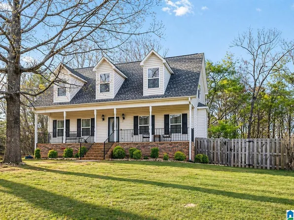 5096 Gold Leaf Ln, Pinson, AL 35126