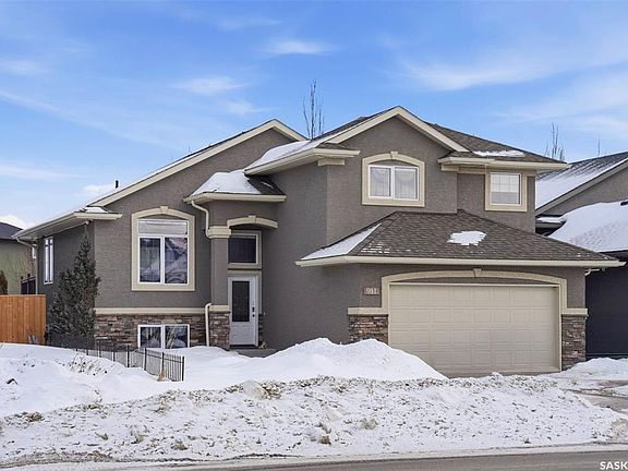 2nd image of 911 Hunter ROAD