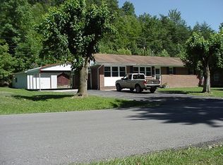 250 Pleasant Vly, Morehead, KY 40351
