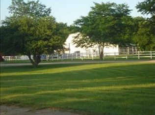 1420 State Route 251, El Paso, IL