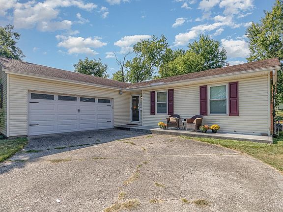 2nd image of 569 Bessinger Dr
