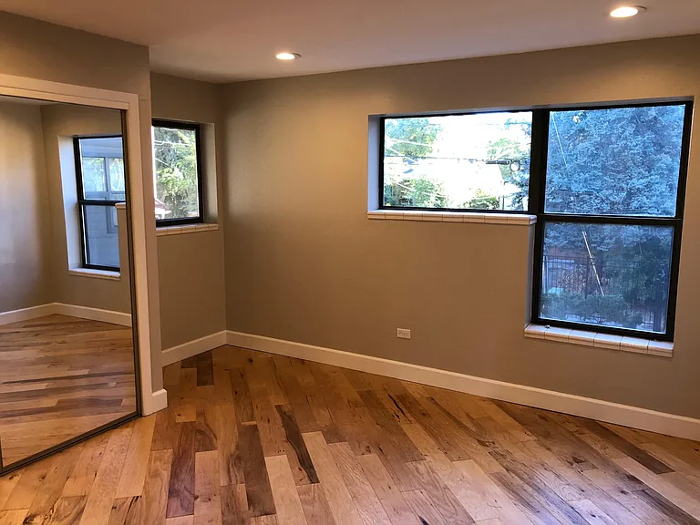 350 Detroit St #210 — Photo 4
