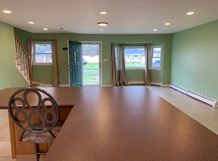 43 Terry Ln, Commack, NY 11725