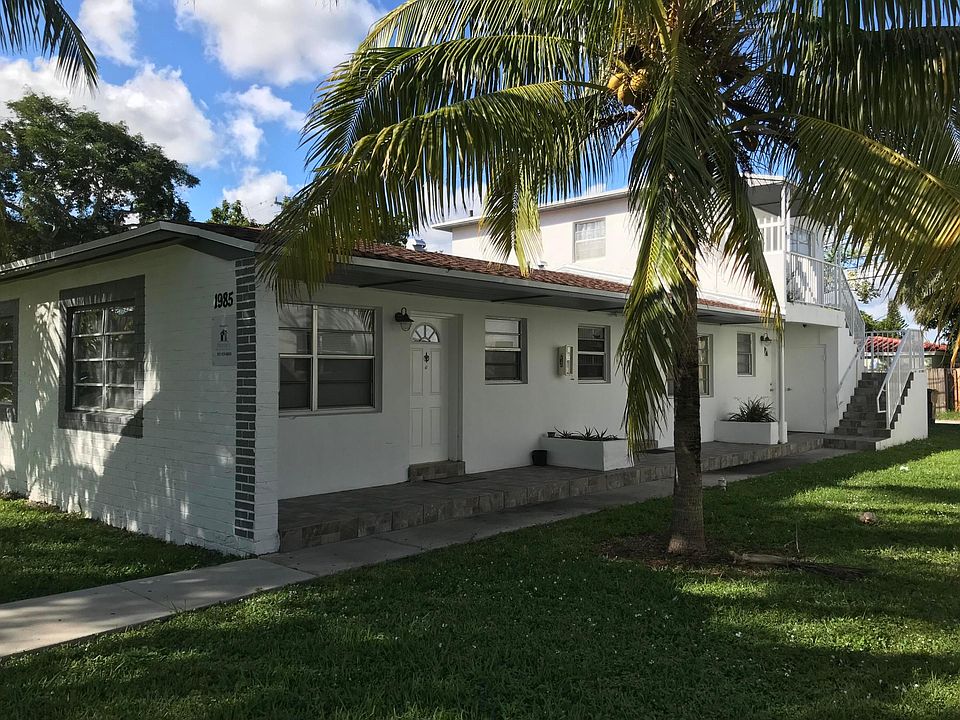 1st image of 1985 NE 172nd Street