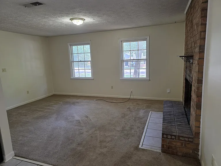 220 Jockey Club Dr #1 — Photo 7