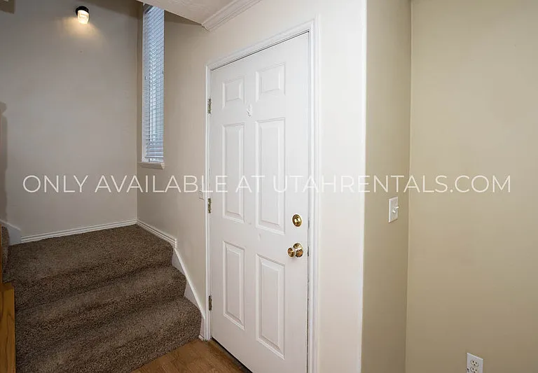 3111 W Davencourt Loop — Photo 1